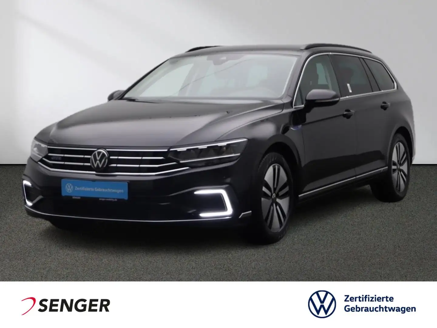 Volkswagen Passat Variant GTE 1.4 eHybrid DSG LED Navi ACC Negru - 1