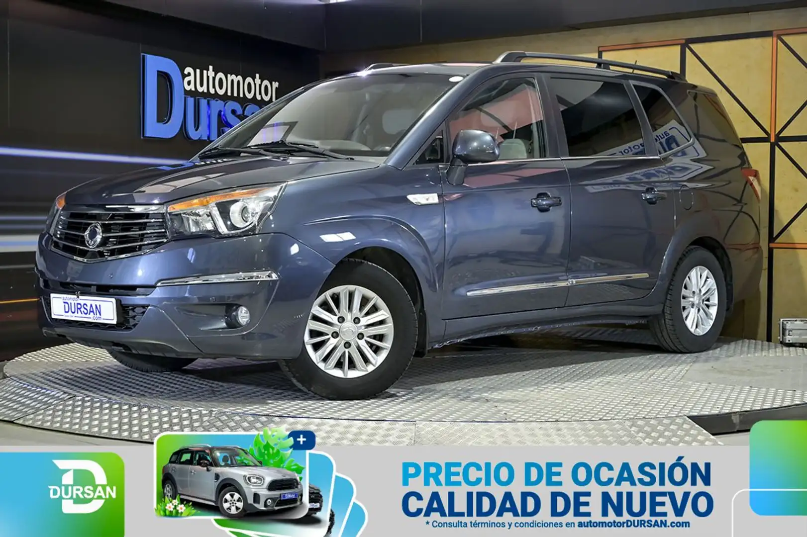 SsangYong Rodius D22T Limted Gris - 1