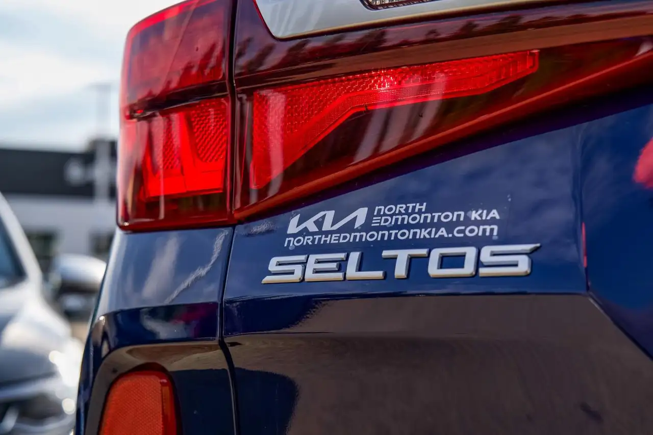 Kia Seltos photo Kia Seltos