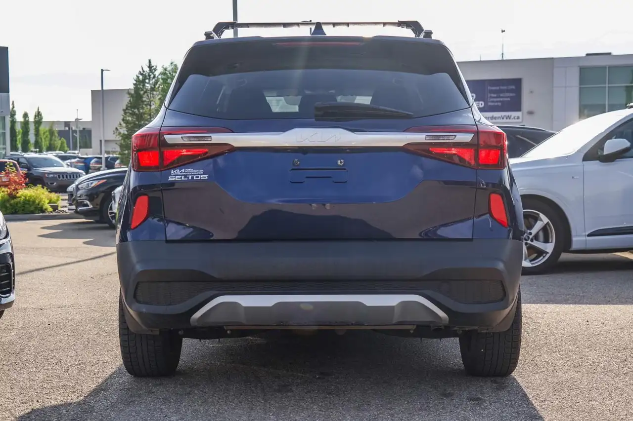 Kia Seltos photo Kia Seltos