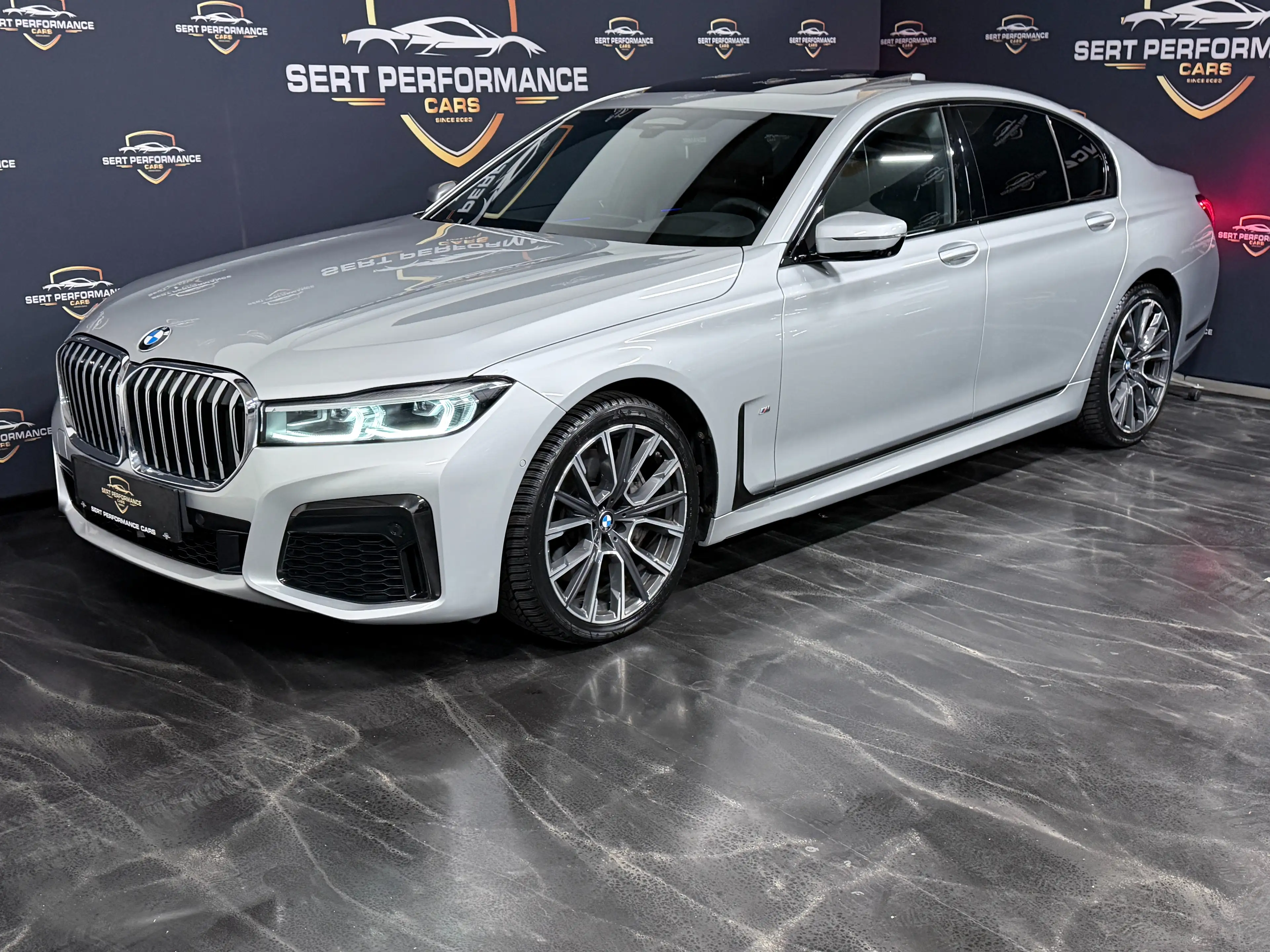 BMW 740 740 d xDrive ** M-Paket ** — photo 3
