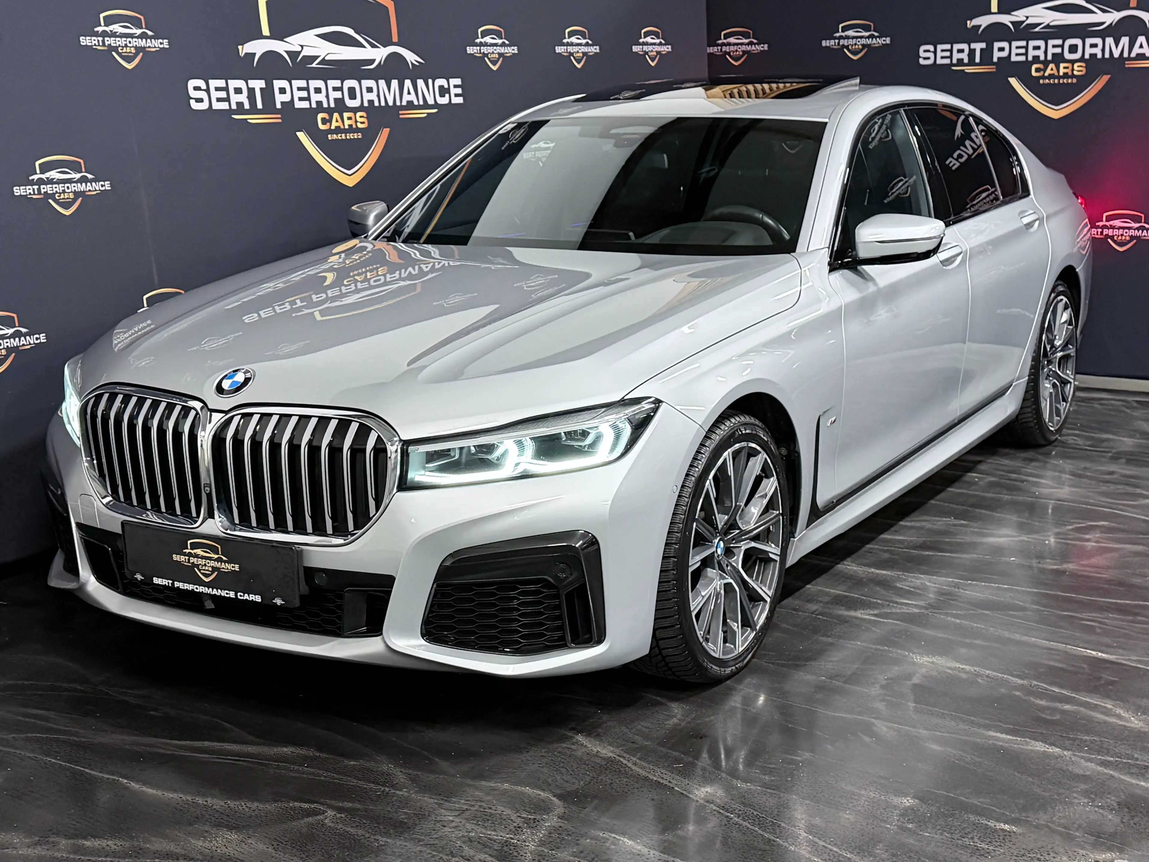 BMW 740 740 d xDrive ** M-Paket ** — photo 5
