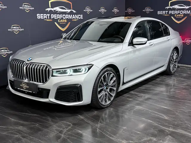 BMW 740 740 d xDrive ** M-Paket **
