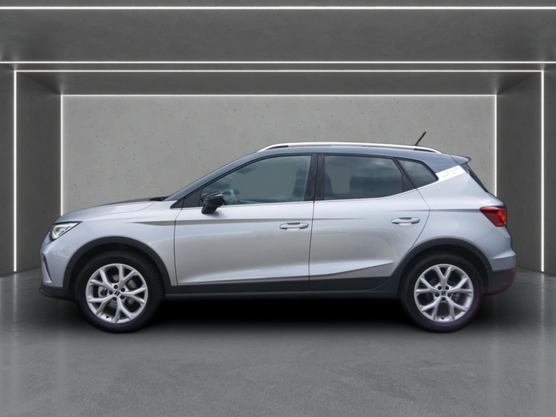 SEAT Arona 1.0 TSI FR DSG *ACC*Vision+*LED*NAV*SHZ* — photo 4