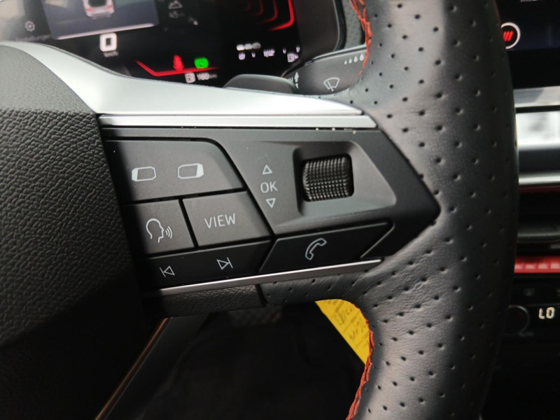 SEAT Arona 1.0 TSI FR DSG *ACC*Vision+*LED*NAV*SHZ* — photo 14