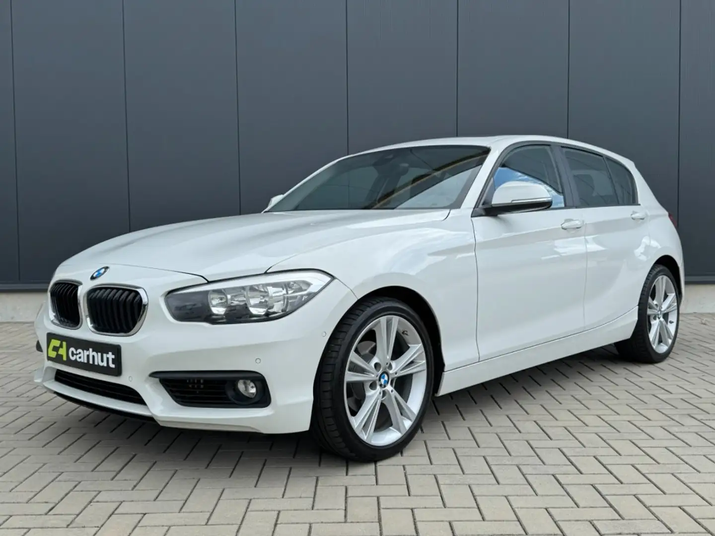 BMW 118 118I 136PK, Cruise, Panorama dak, 18 inch LM Blanc - 1