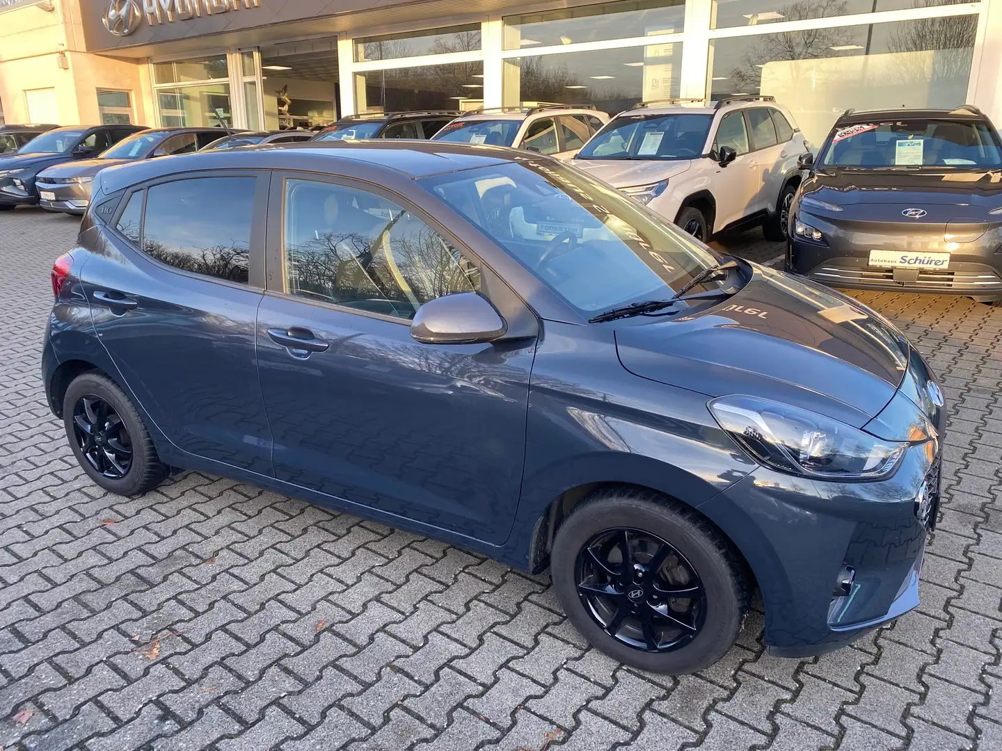 Hyundai i10 1.2 AMT Prime Grau - 1