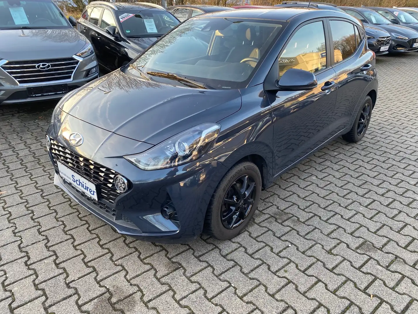 Hyundai i10 1.2 AMT Prime Grau - 2