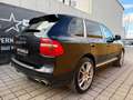 Porsche Cayenne Turbo - thumbnail 4