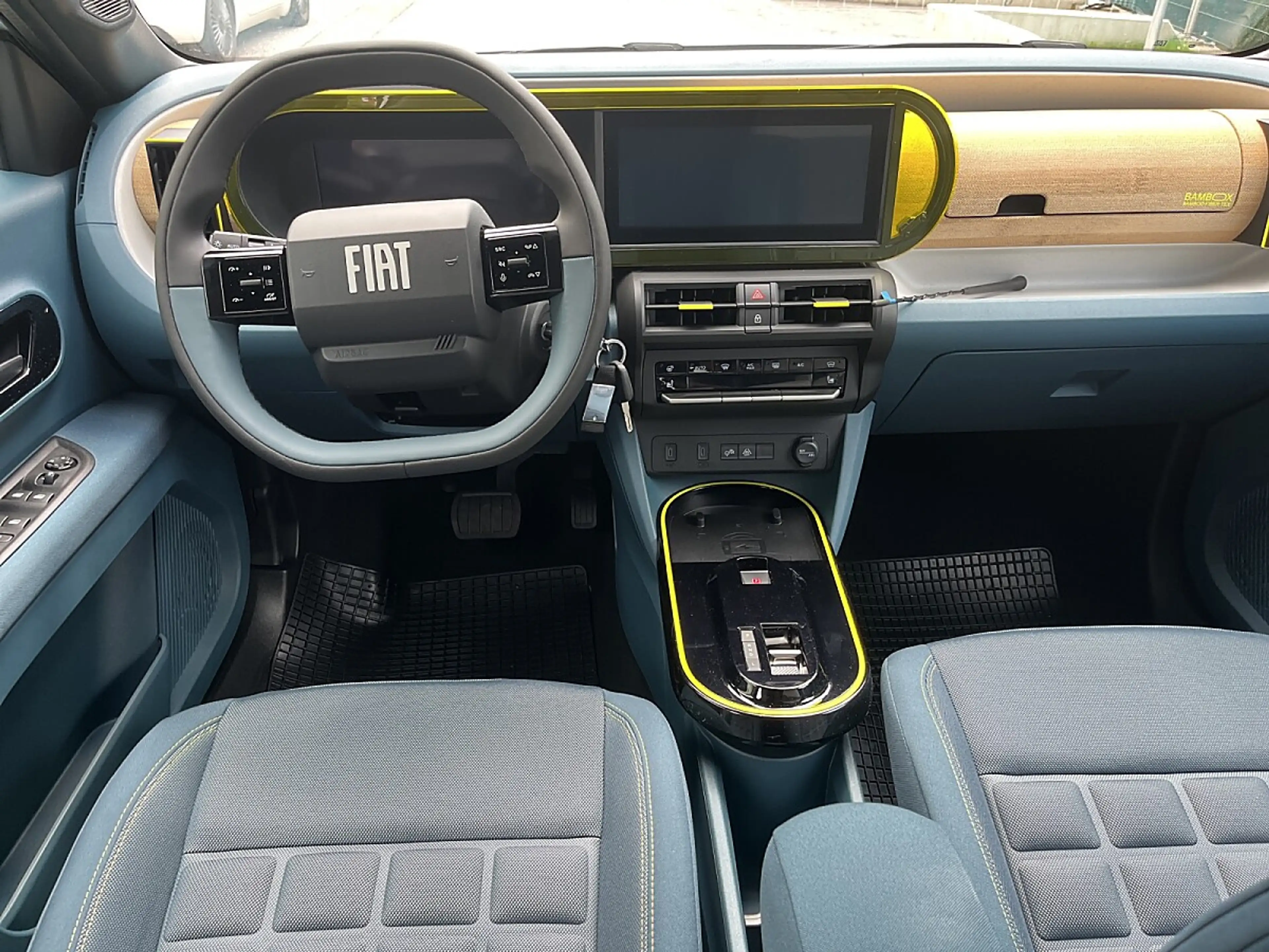 Fiat Grande Panda Hybrid mHEV 110 6-Gang eDCT La Prima € 20.893,60 — photo 5