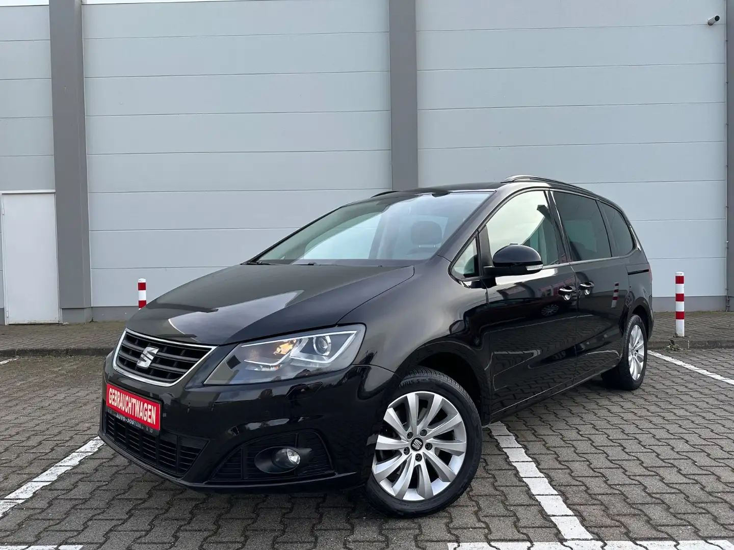 SEAT Alhambra Style Bi-XENON-KESSY-CARPLAY-SHZ Schwarz - 2
