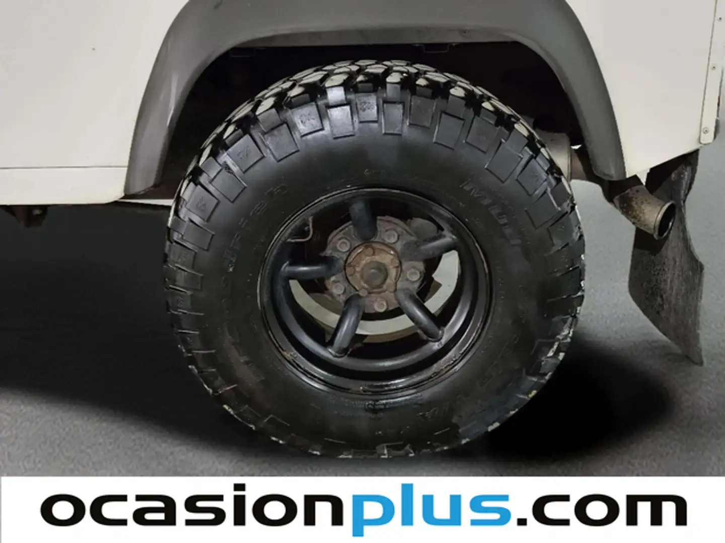 Land Rover Defender 90 ST SVX Blanco - 2