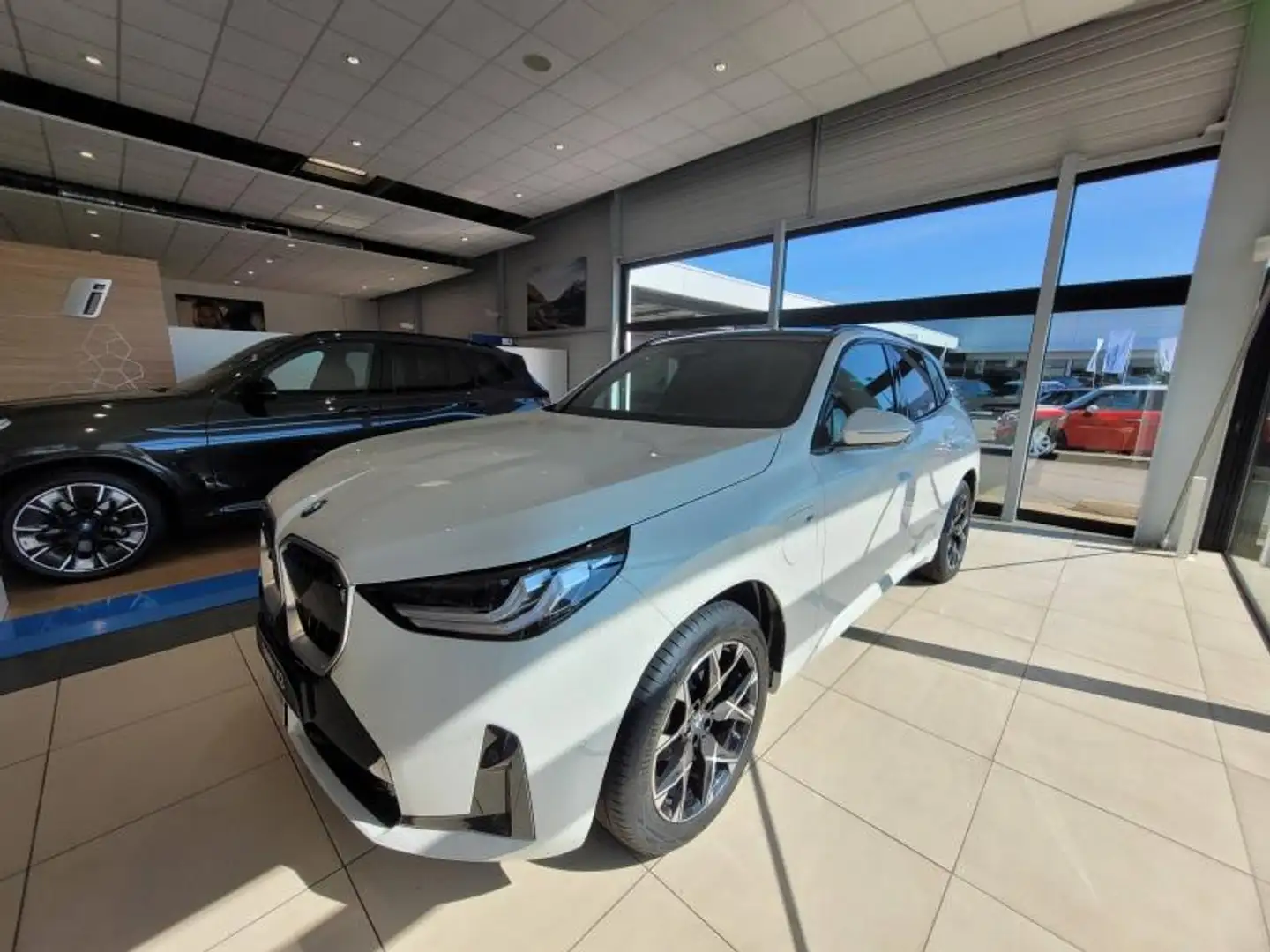 BMW X3 xDrive30e 299ch M Sport Blanc - 1