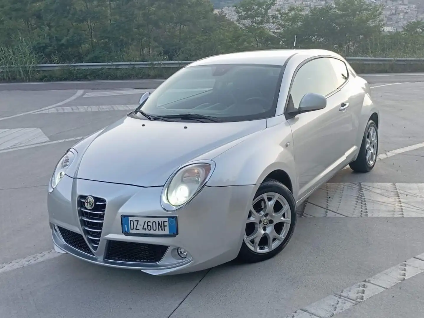 Alfa Romeo MiTo 1.6 jtdm Distinctive sport pack 120cv Argento - 1