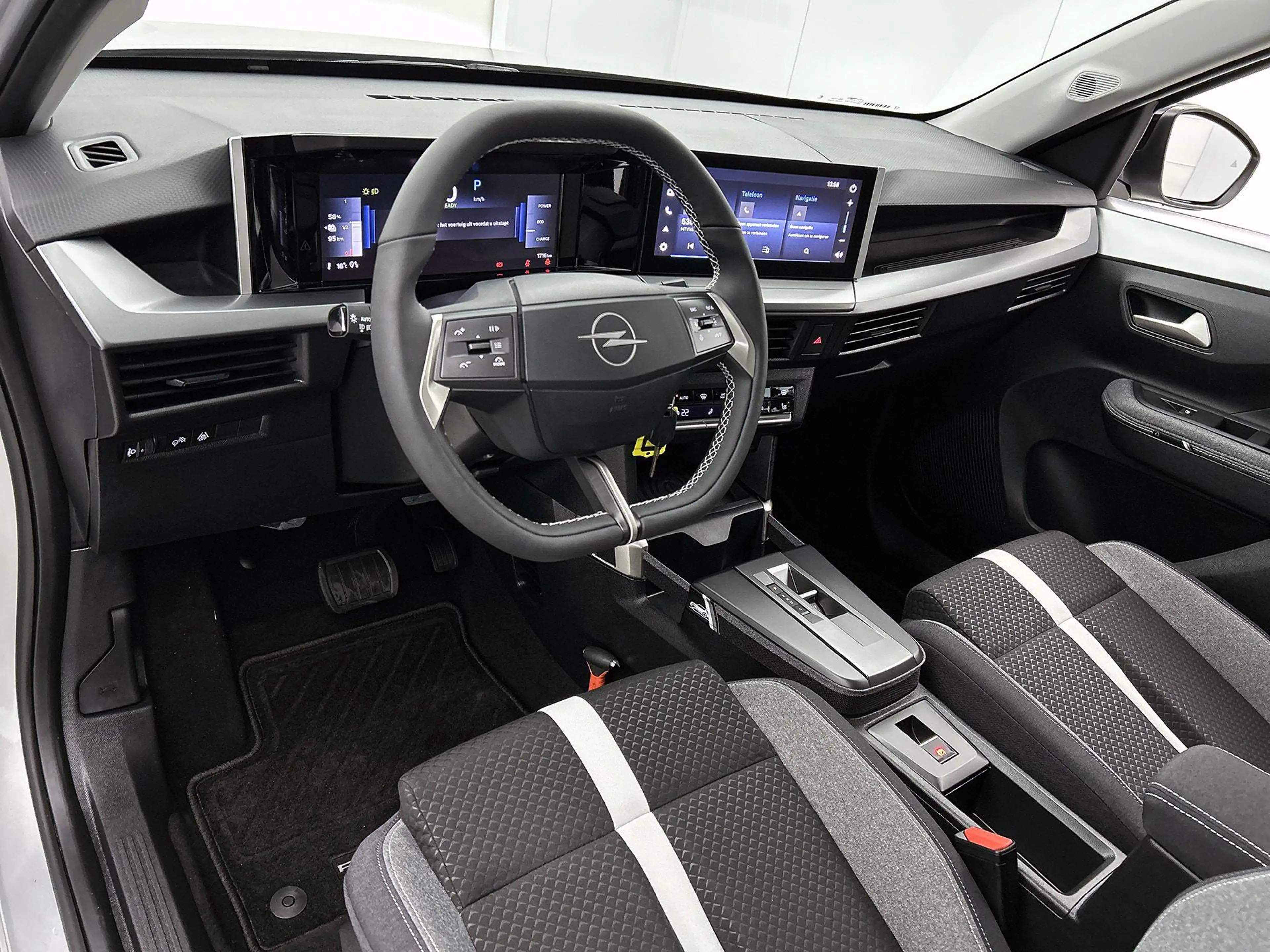 Opel Frontera Electric 113pk GS 44 kWh Automaat | Tot 8 Jaar Gar — photo 9