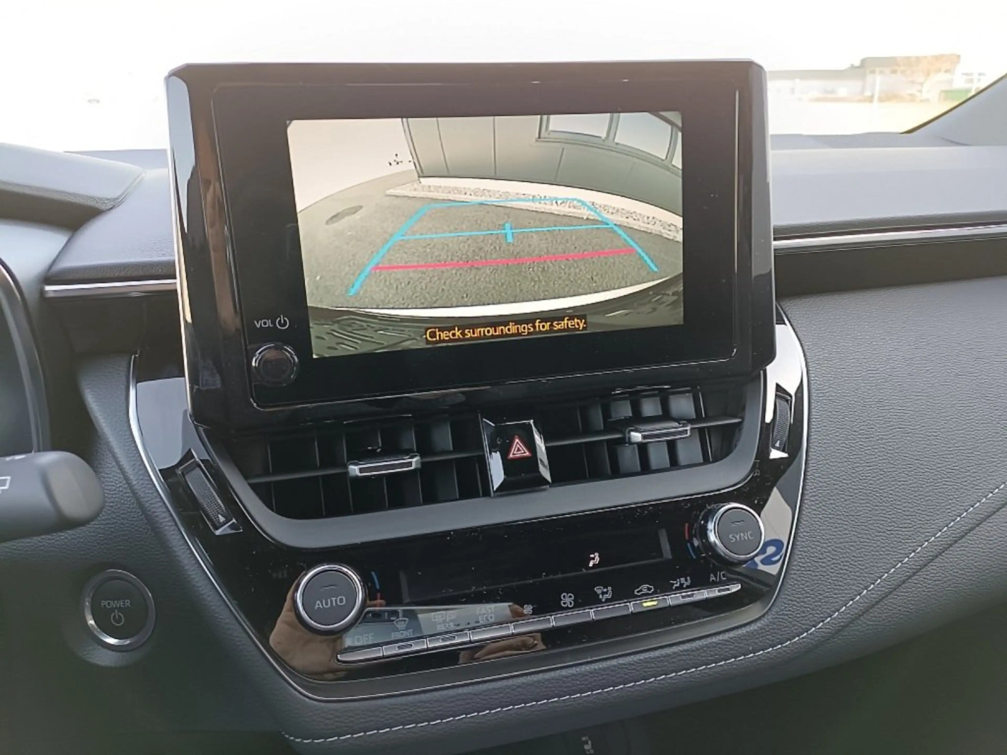 Suzuki Swace 1,8 GL HEV — photo 12