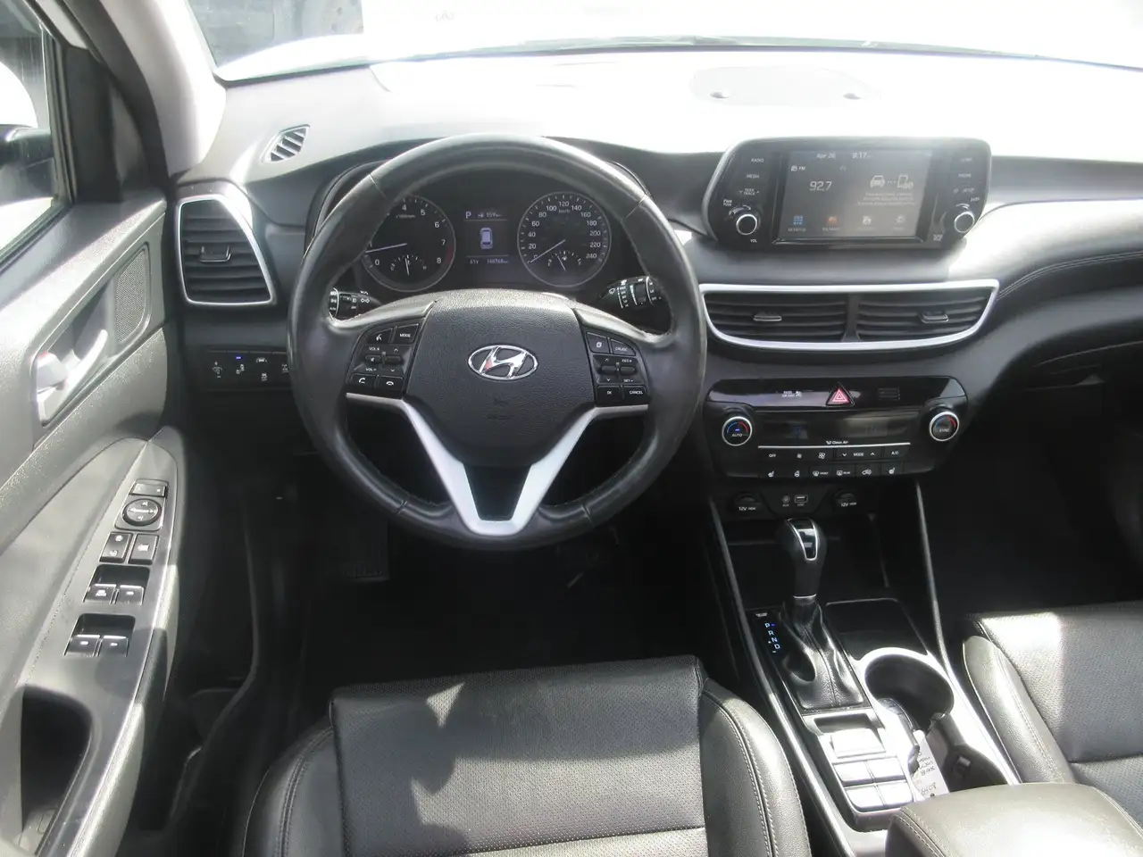 Hyundai TUCSON снимка Hyundai TUCSON