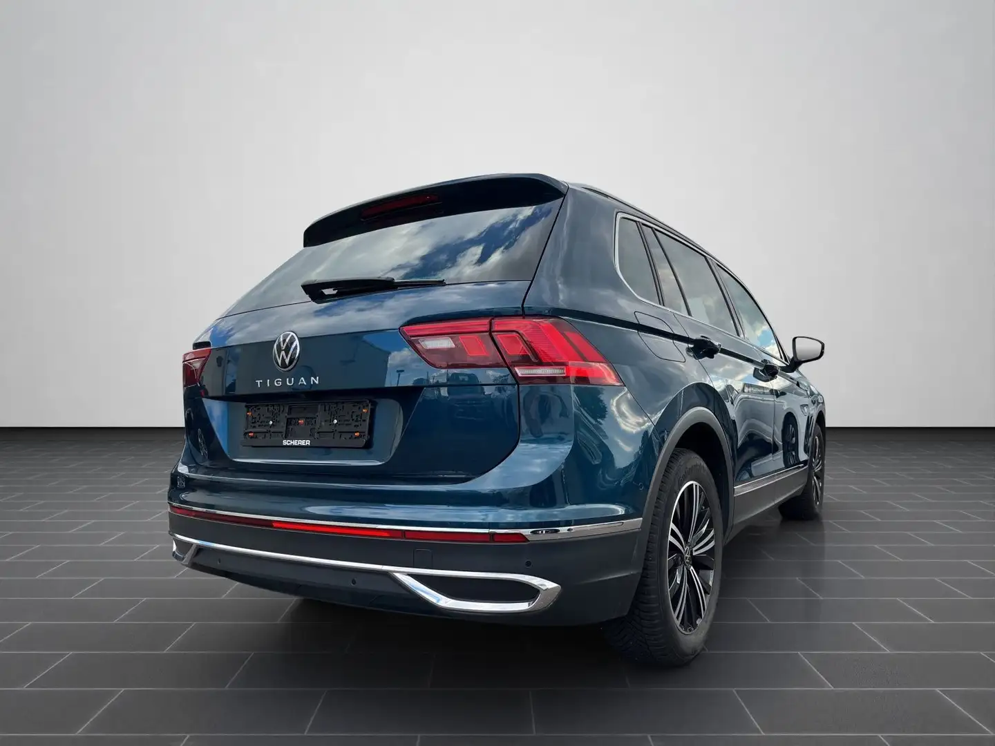 Volkswagen Tiguan Elegance 1.5 TSI DSG ACC LED NAVI PDC RFK Blau - 2
