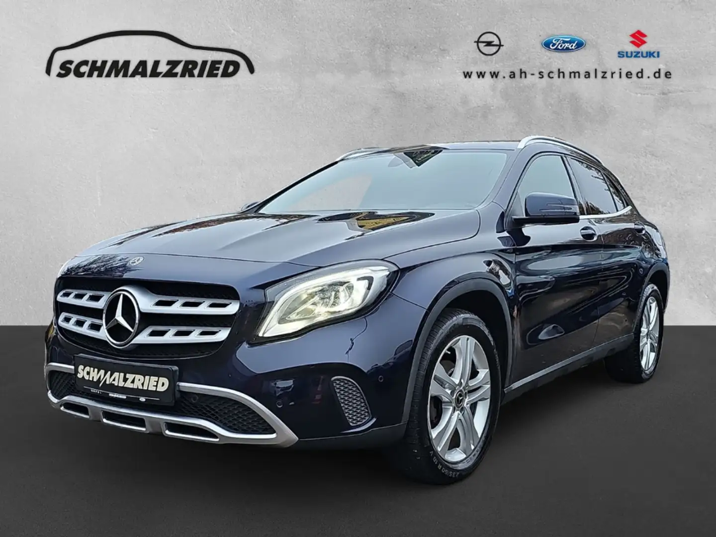Mercedes-Benz GLA 220 CDI d 4Matic Navi Leder Soundsystem LED Kurvenlich Blau - 1