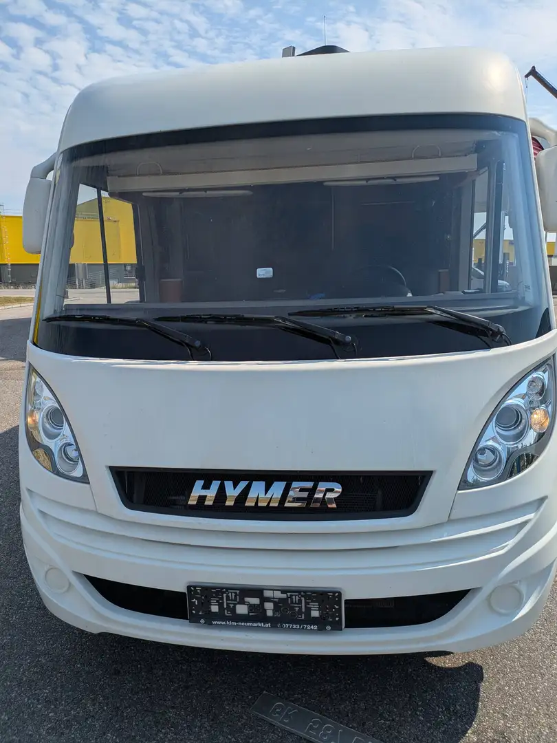 Caravans-Wohnm Hymer B504 mit Alkotiefrahmen Weiß - 1
