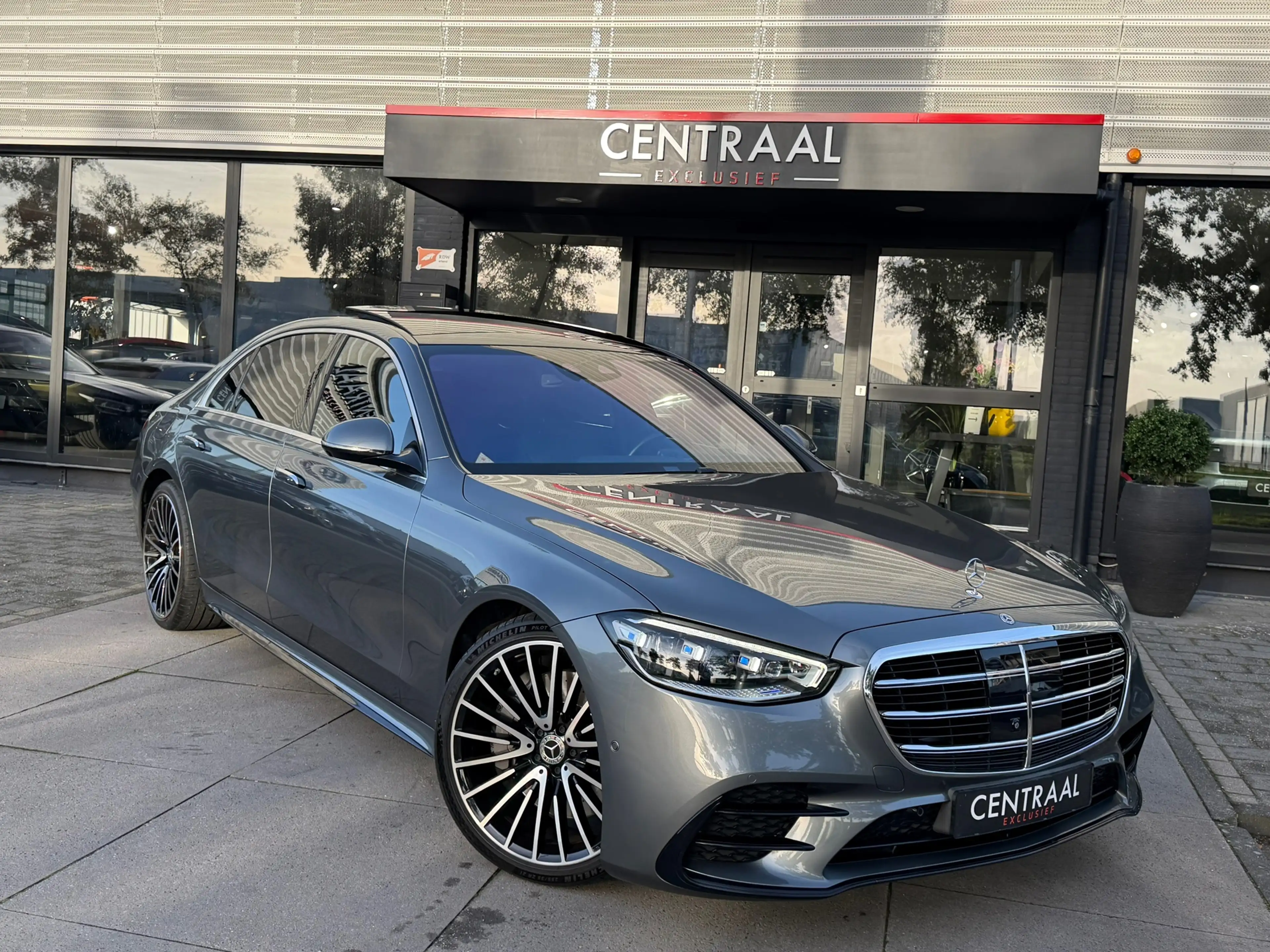 Mercedes-Benz S 500 4MATIC Lang AMG Line Pano|Massage|Burmester|Memory — photo 3