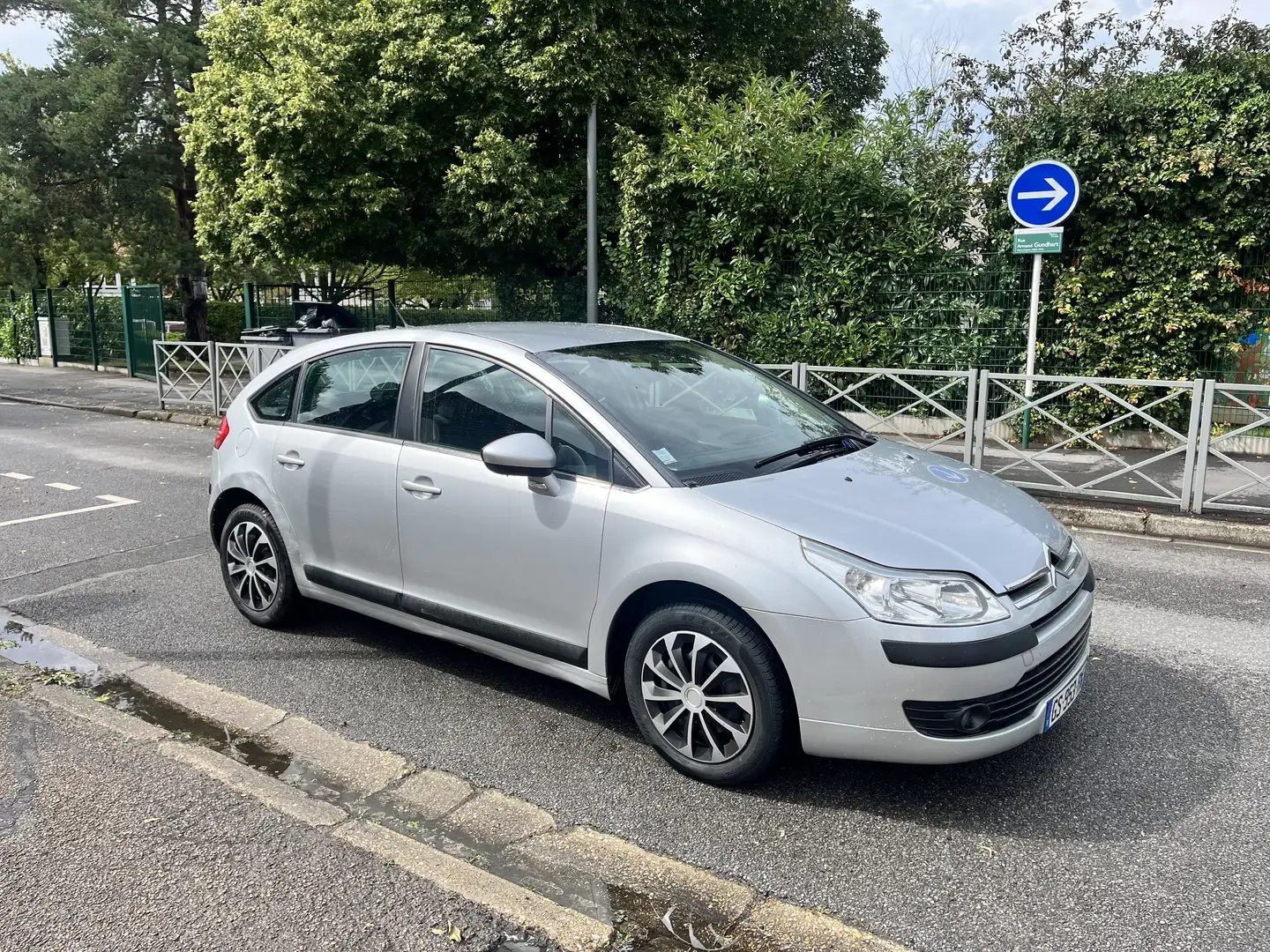 Citroen C4 X C4 1 - 1.6 HDI 92 avec CarPlay IOS / Android - 1