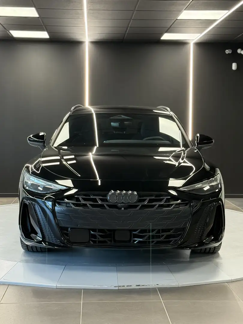 Audi A6 A6 Avant 40tdi mhev Sline x2 quattro pano, REALE!! Zwart - 2