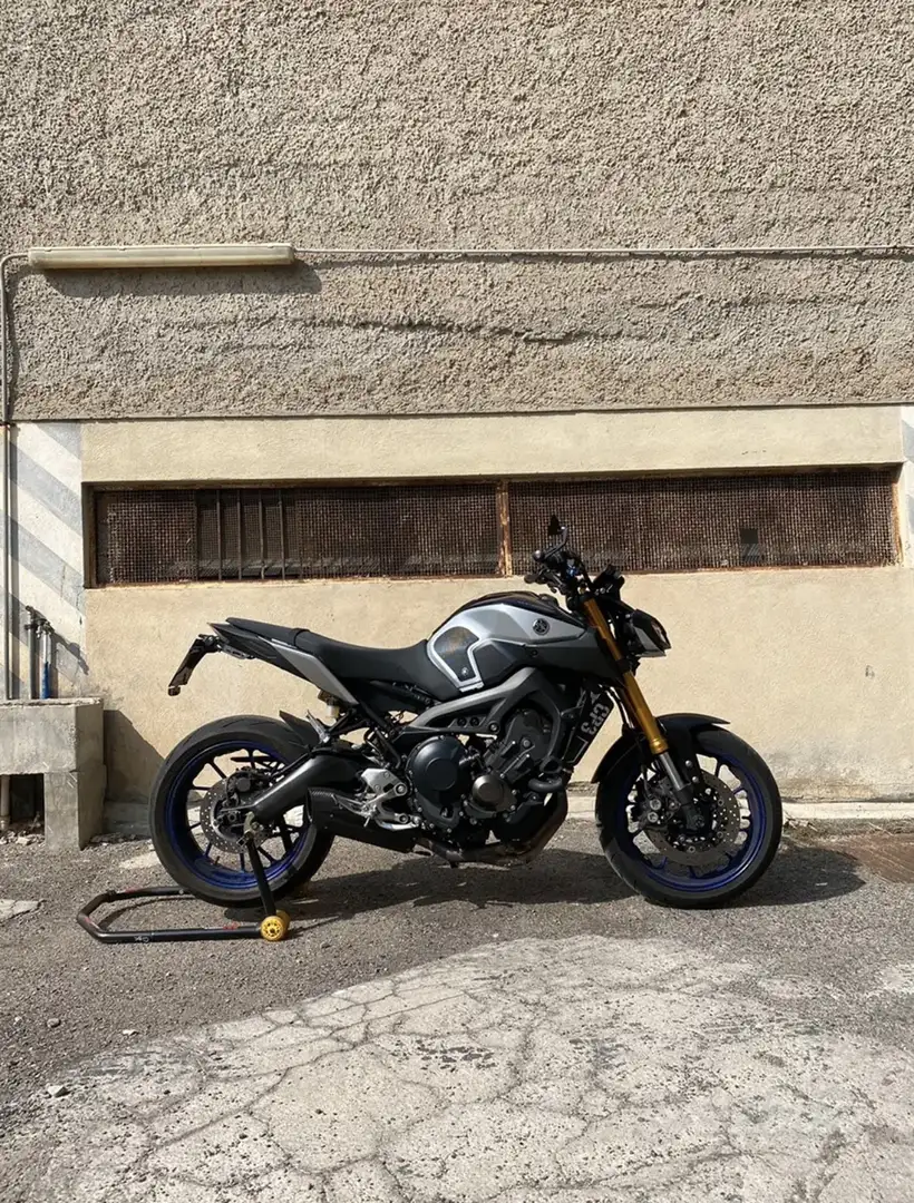Yamaha MT-09 SP - 1