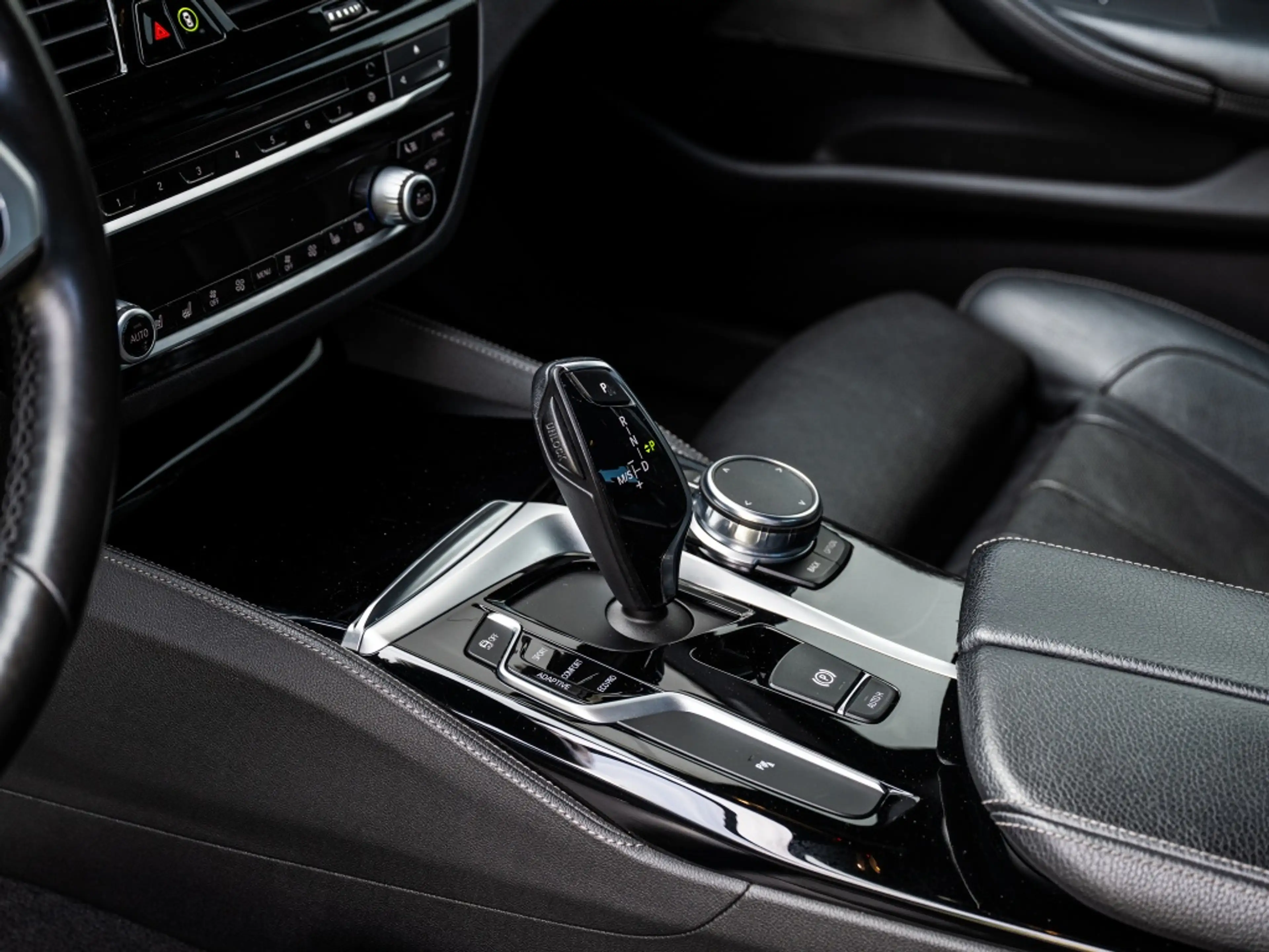 BMW 540 5-serie 540i xDrive M Sport High-Ex. M5 - AC Schni — photo 13
