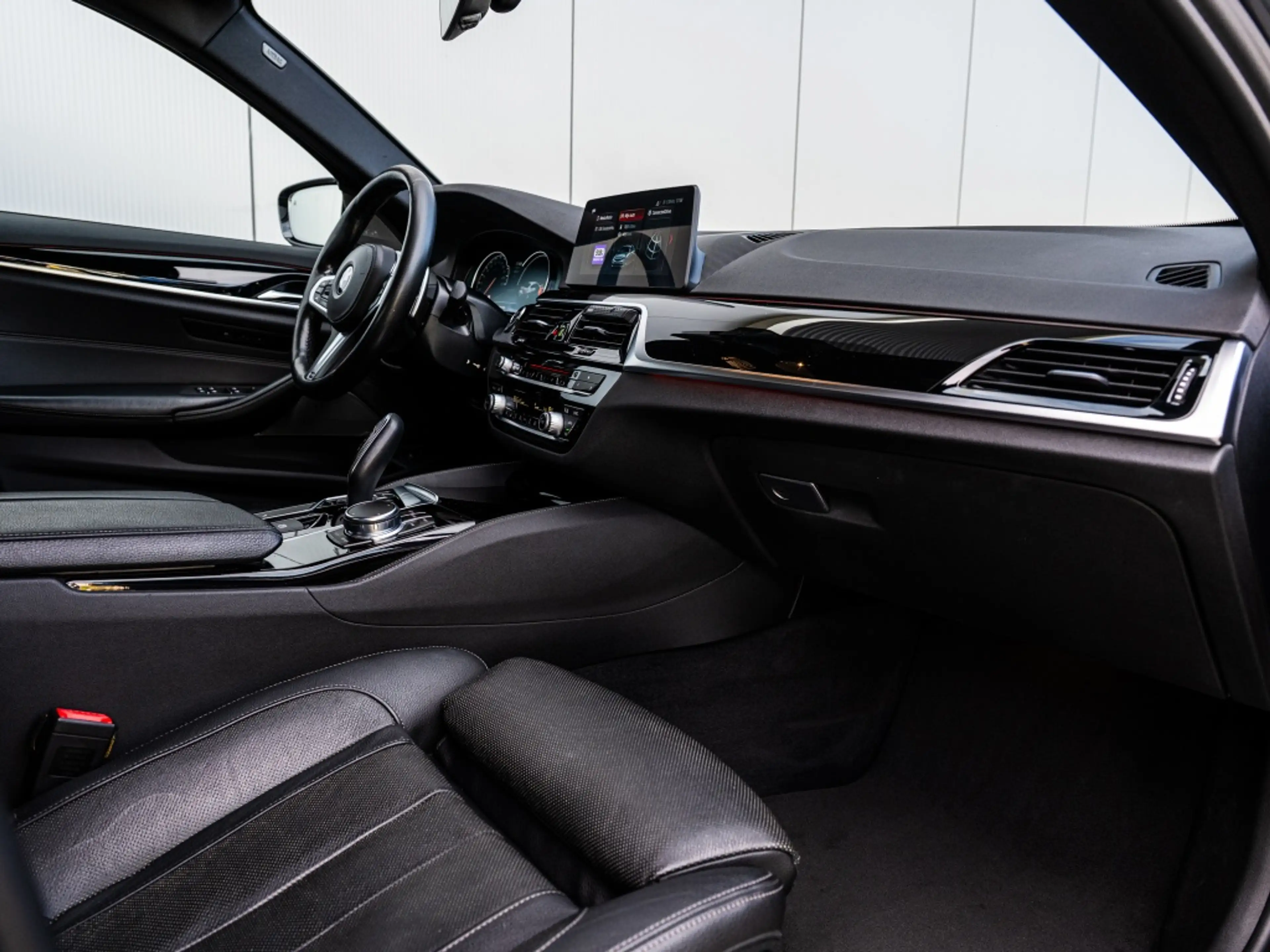 BMW 540 5-serie 540i xDrive M Sport High-Ex. M5 - AC Schni — photo 11