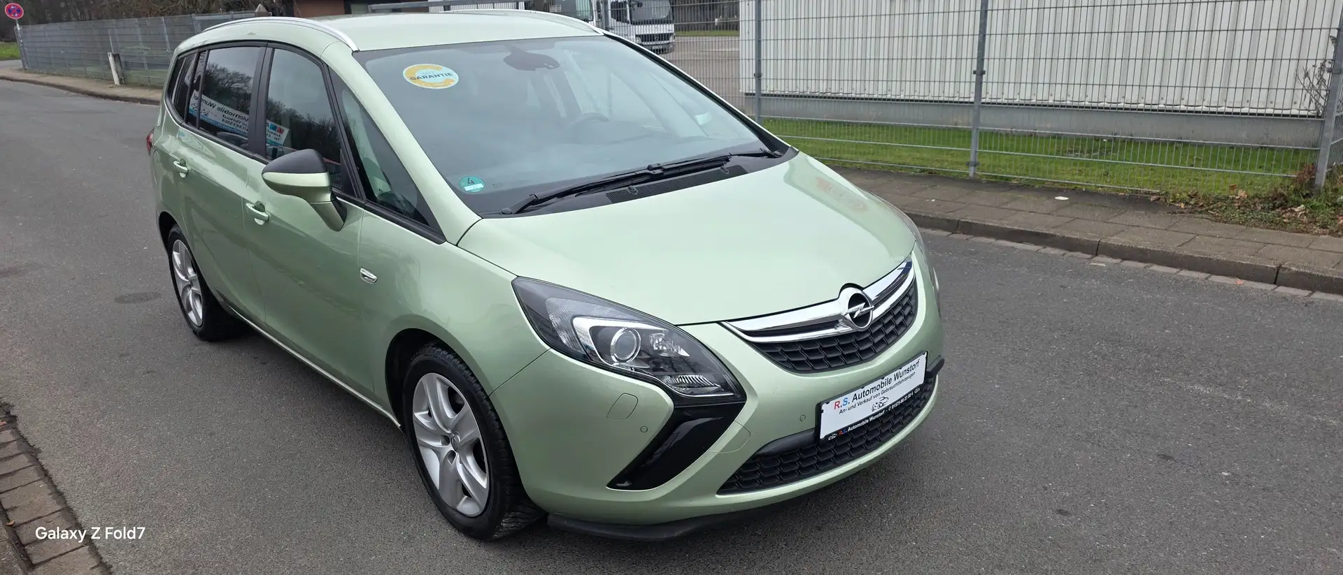 Opel Zafira Tourer Edition Grün - 2