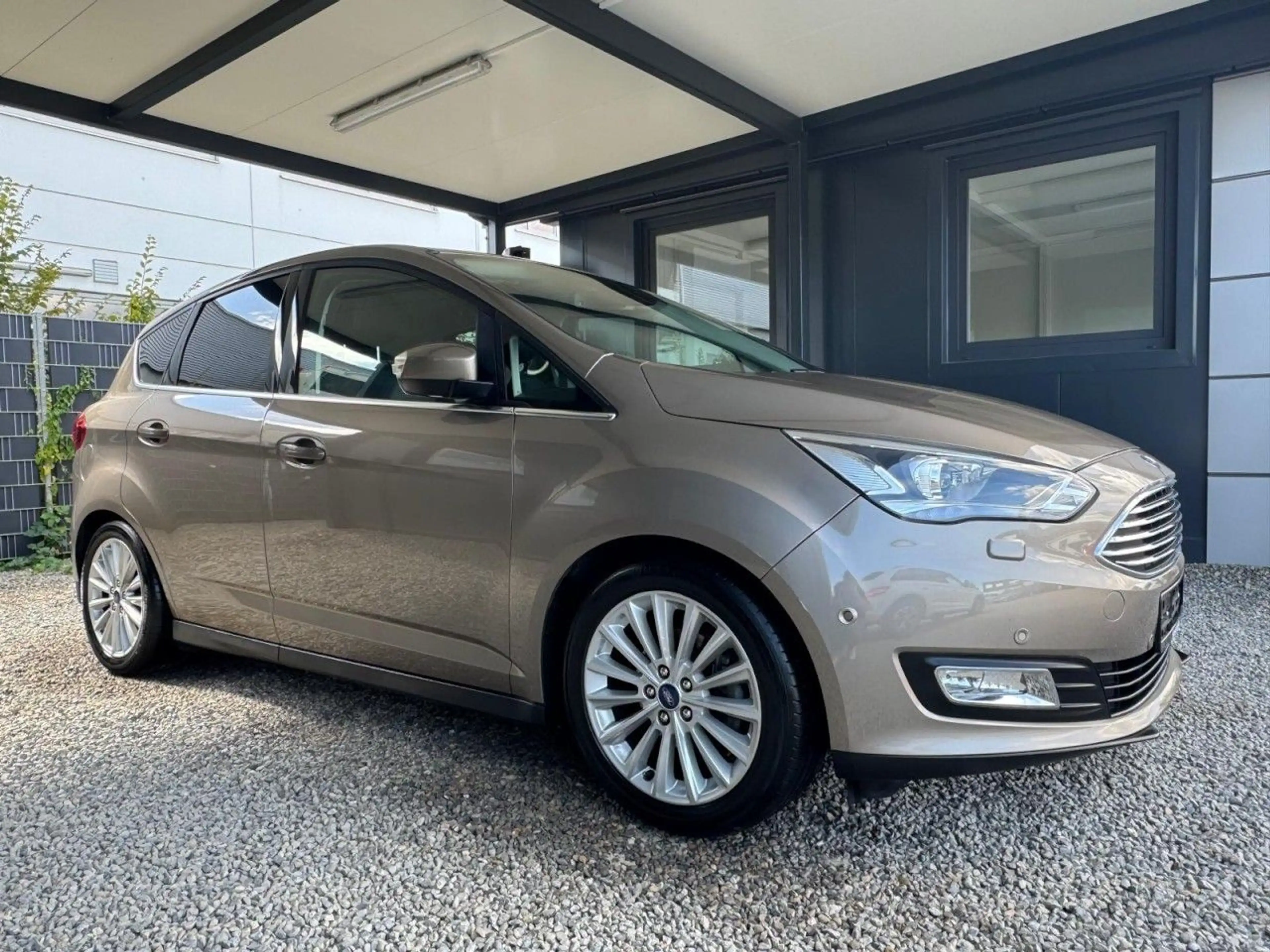 Ford C-Max 1.0,T-LEDER,KAMERA,NAVI,BI-XENON,WINTERPAK — photo 2