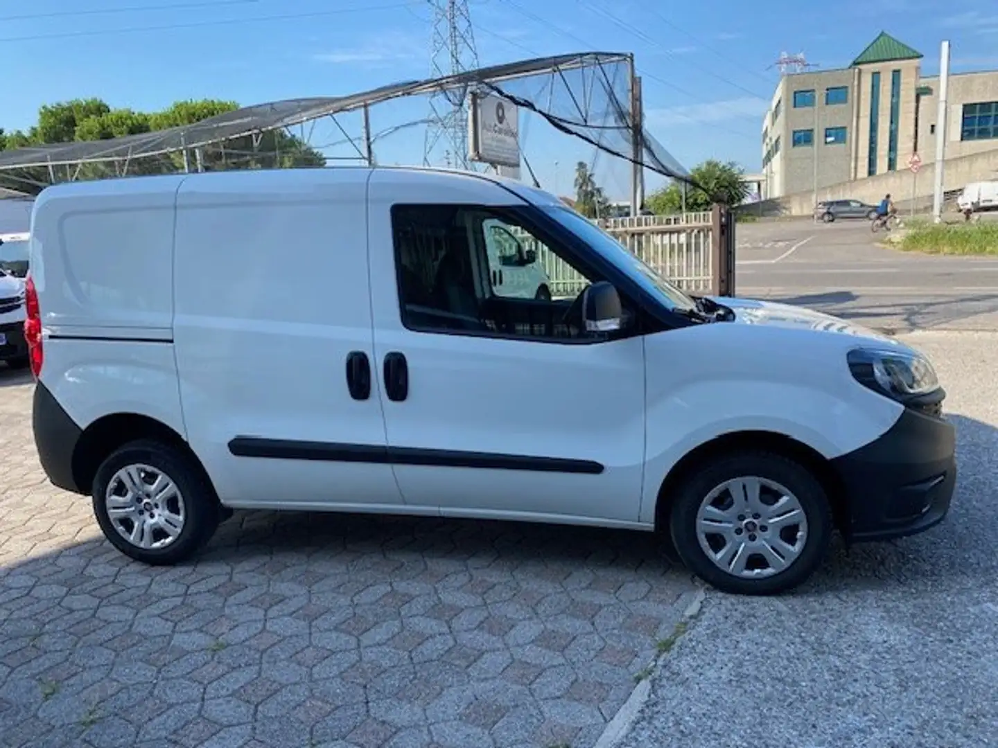 Fiat Doblo 1.3 MTJ 95 CV SX CARGO Bianco - 1