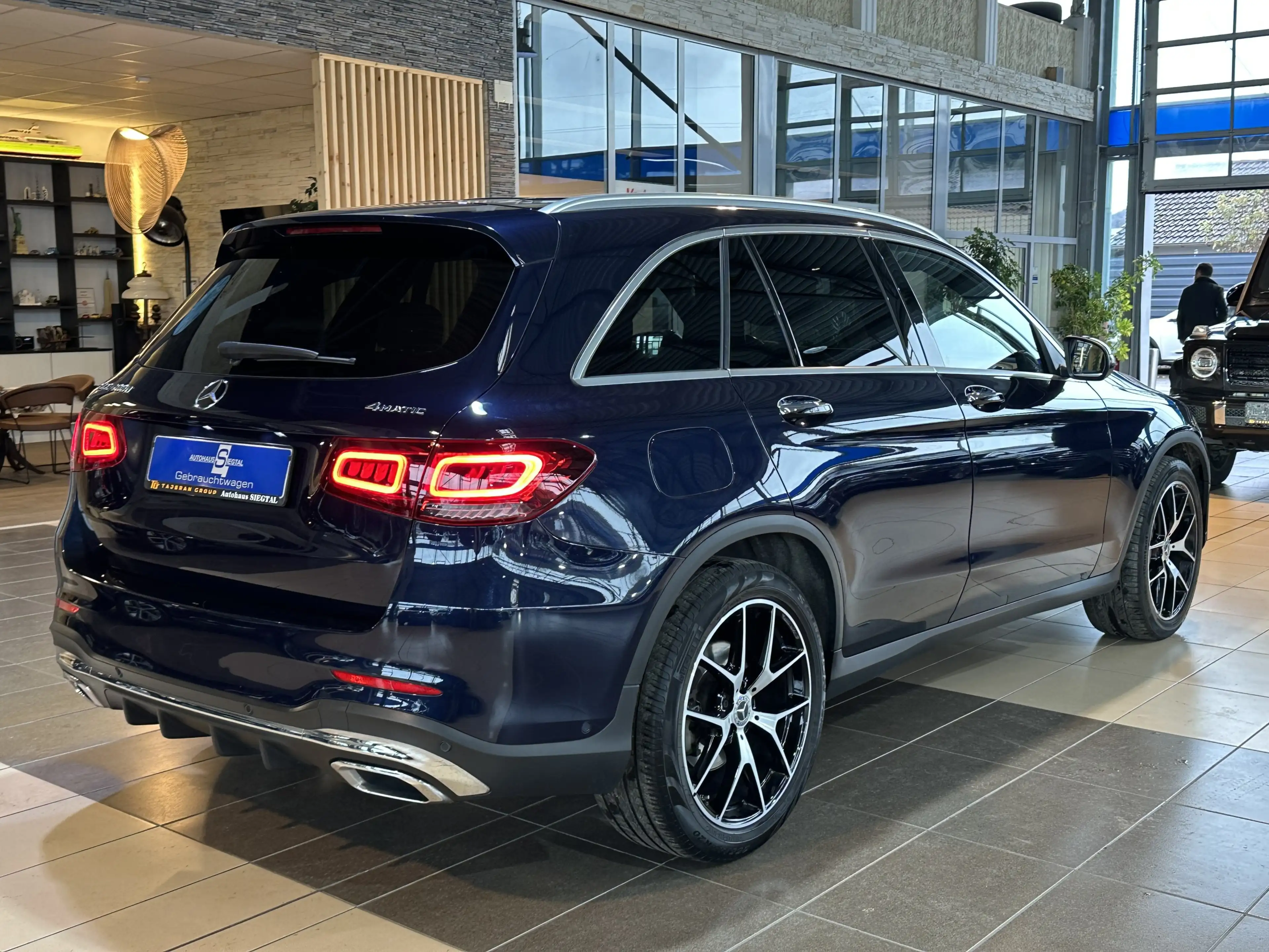 Mercedes-Benz GLC 400 d AMG-Line 4Matic Leder Navi Standheiz. — photo 6