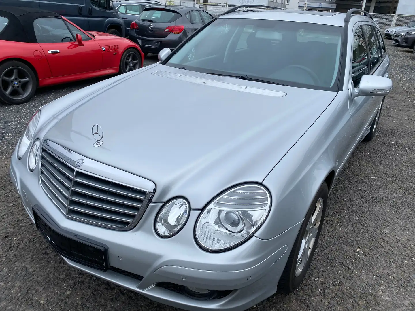 Mercedes-Benz E 200 E 200 T Kompressor Automatik Navi Argent - 1