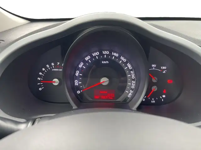 Kia Sportage view 11