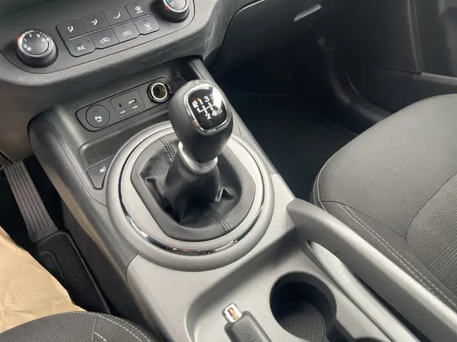 Kia Sportage view 13