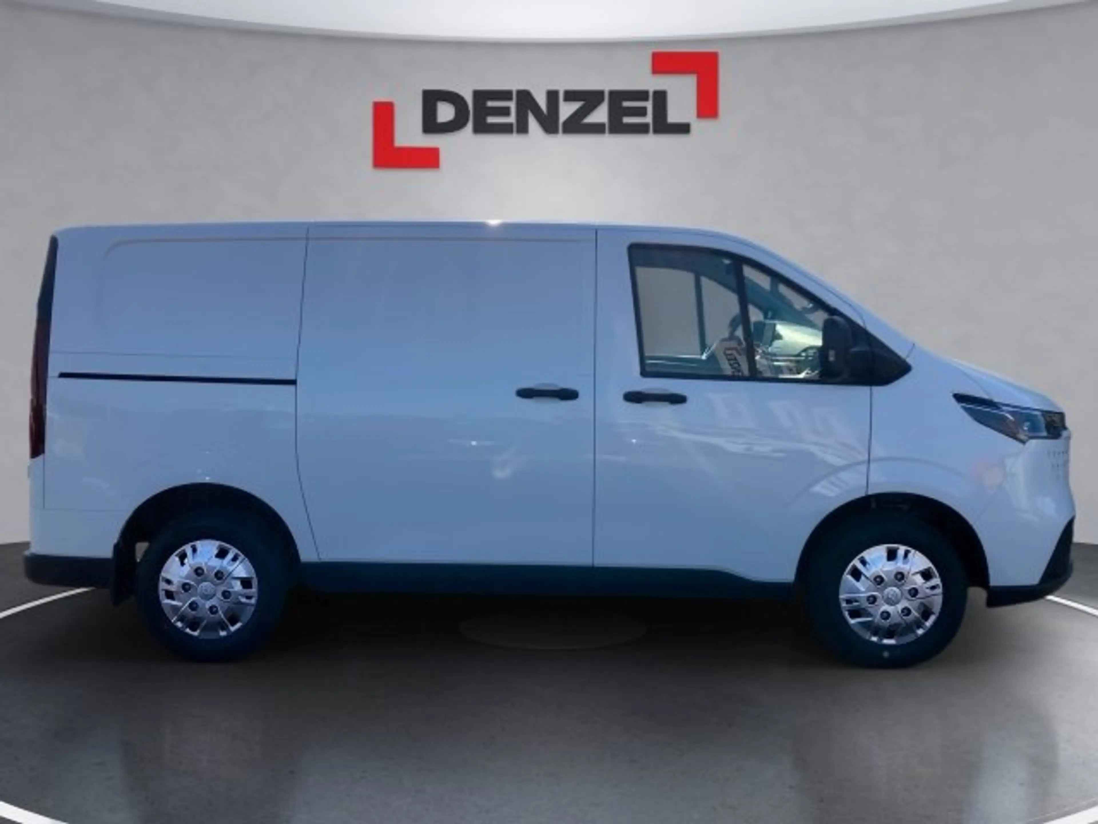 Maxus Deliver 9 DEL7 Deliver 7 L1H1 MY26 d7l1h1 — photo 5
