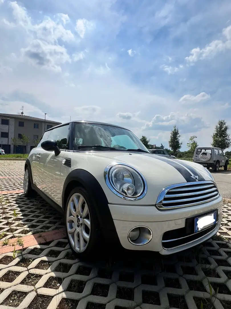 MINI Cooper D 1.6 - 1