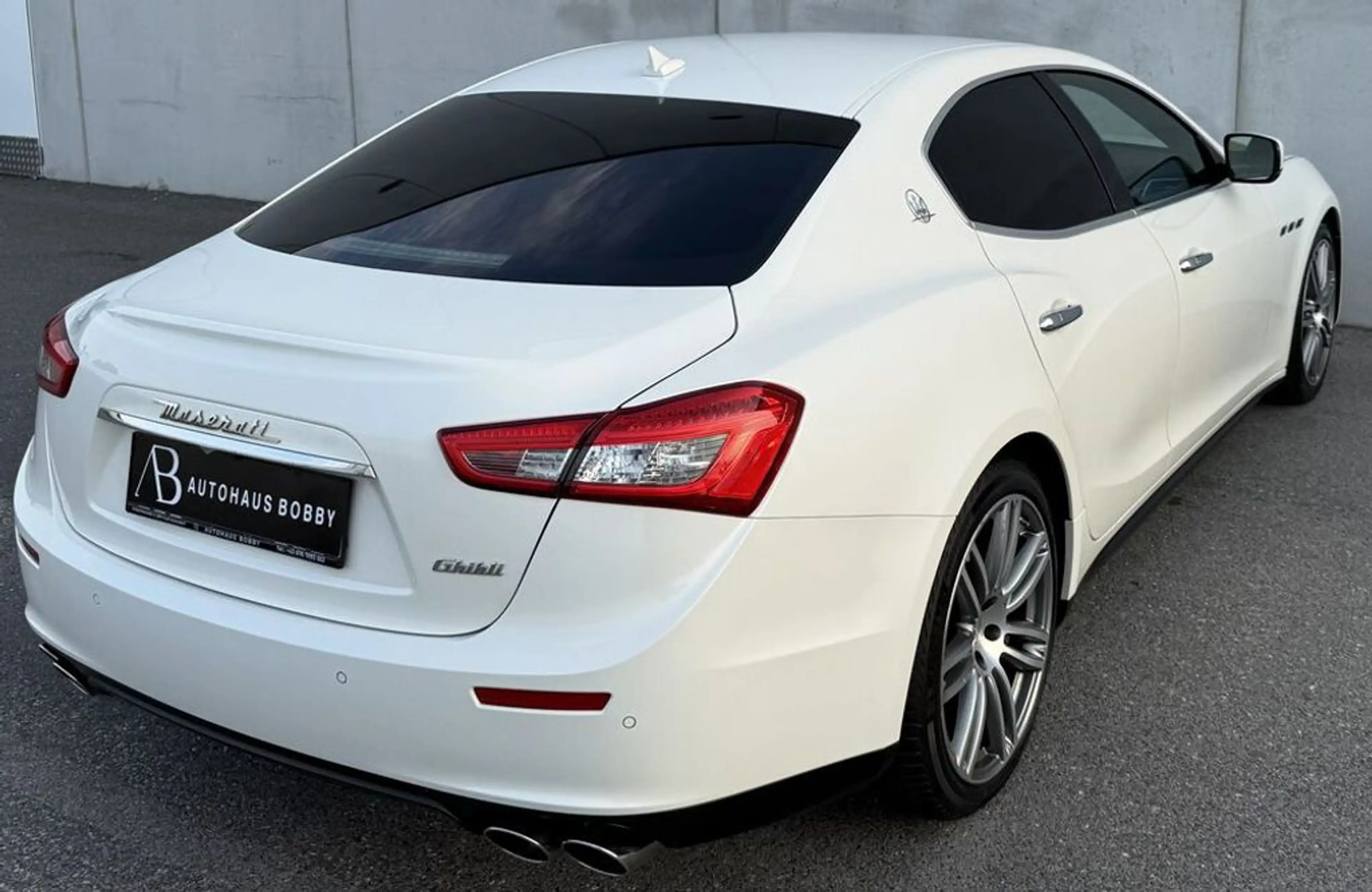 Maserati Ghibli Ghibli — photo 12