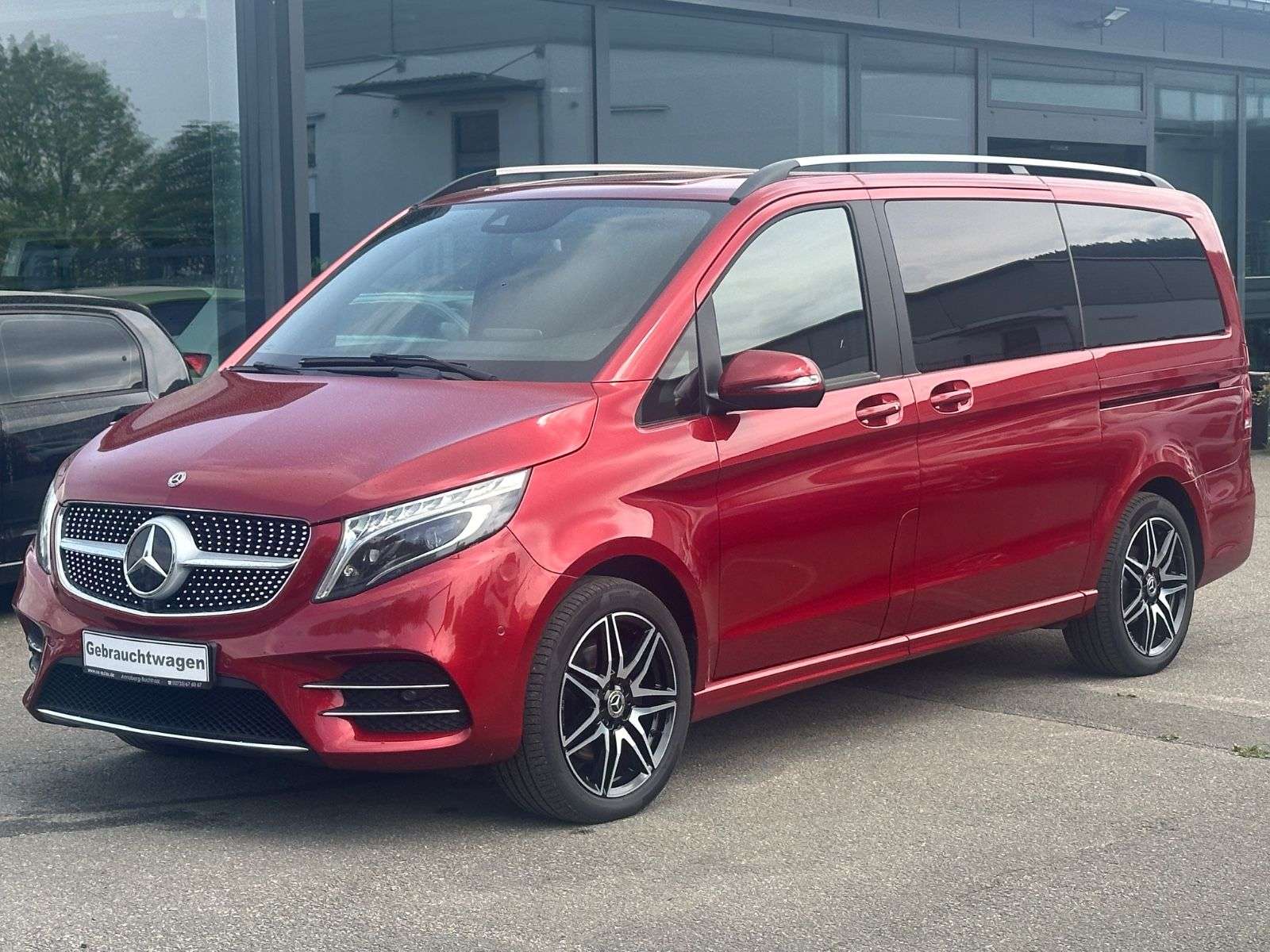 Second hand Mercedes Benz V-Class 300