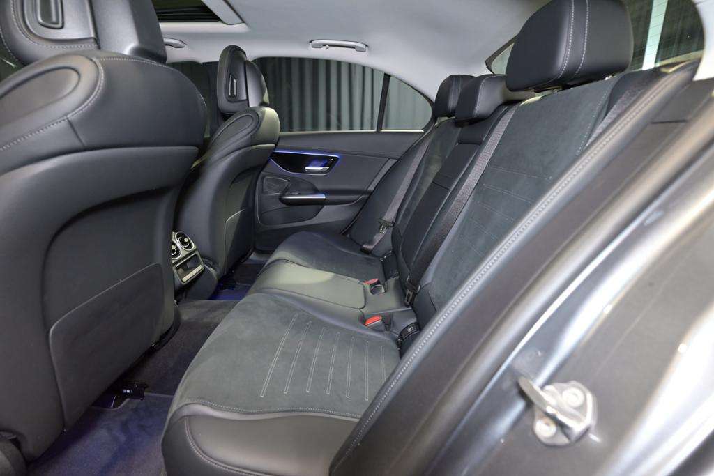 Mercedes-Benz C 200
