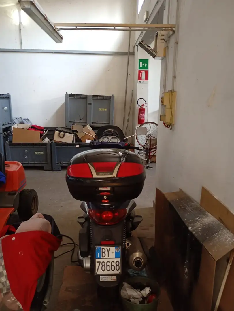 Piaggio Beverly 500 - 1
