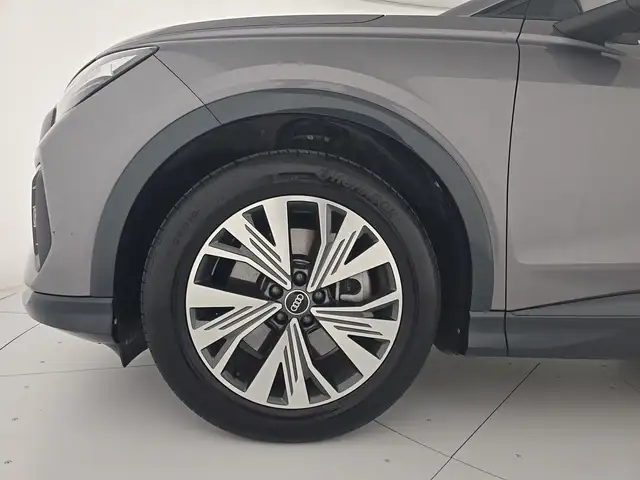 Audi Q4 E-Tron view 8