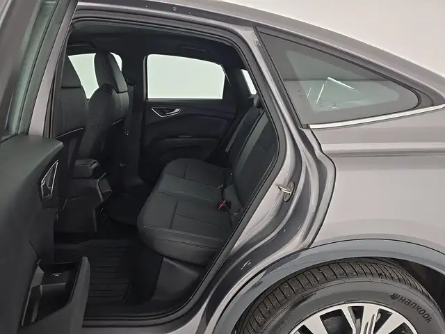 Audi Q4 E-Tron view 10