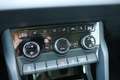 Skoda Karoq 1.5 TSI 150pk DSG Ambition | Trekhaak | Navigatie Wit - thumbnail 27