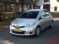 Toyota Yaris 1.3 VVT-i Aspiration 5deurs TREKHAAK automaat Grijs - thumbnail 1