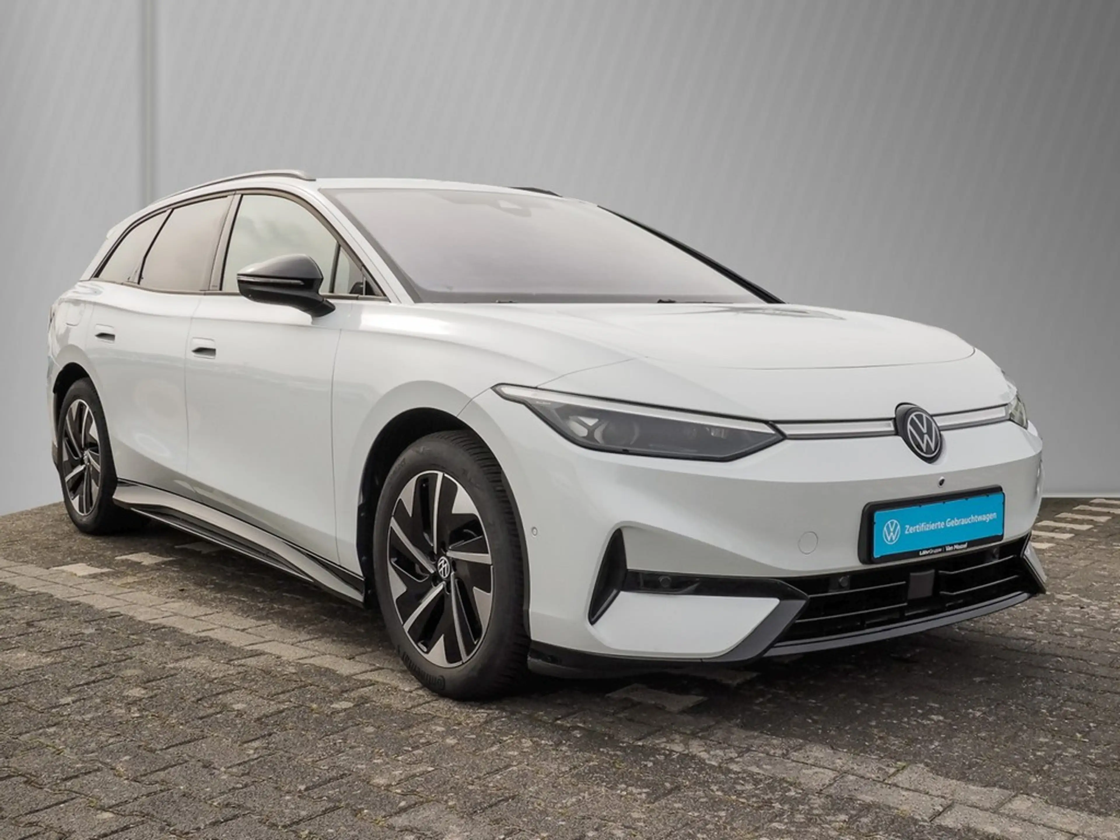 Volkswagen ID.7 Tourer Pro 210 kW 19" ACC AHK Navi SHZ 360° — photo 3