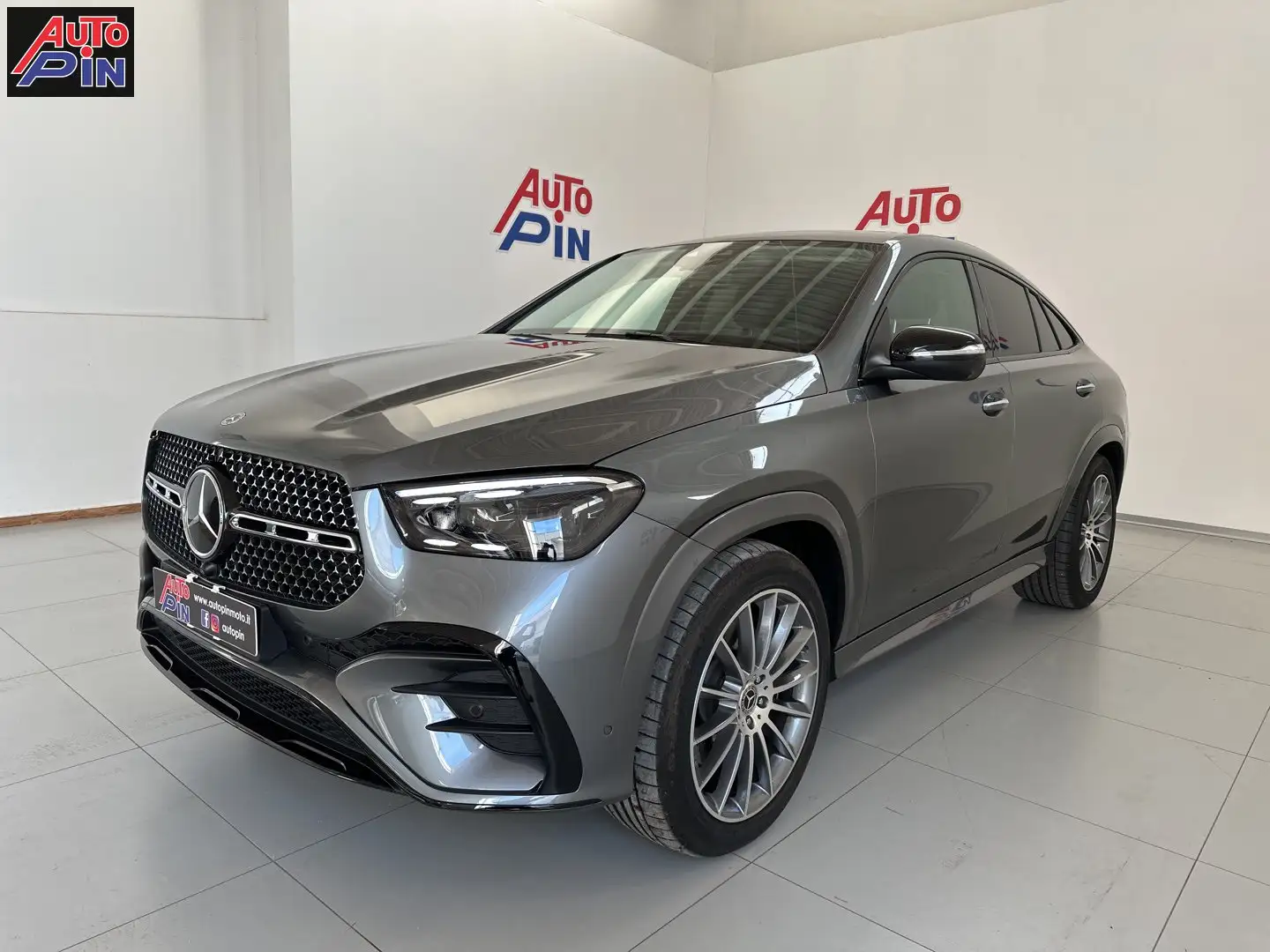 Mercedes-Benz GLE 300 GLE 300 d 4Matic Mild Hybrid AMG Line Premium Plus - 1
