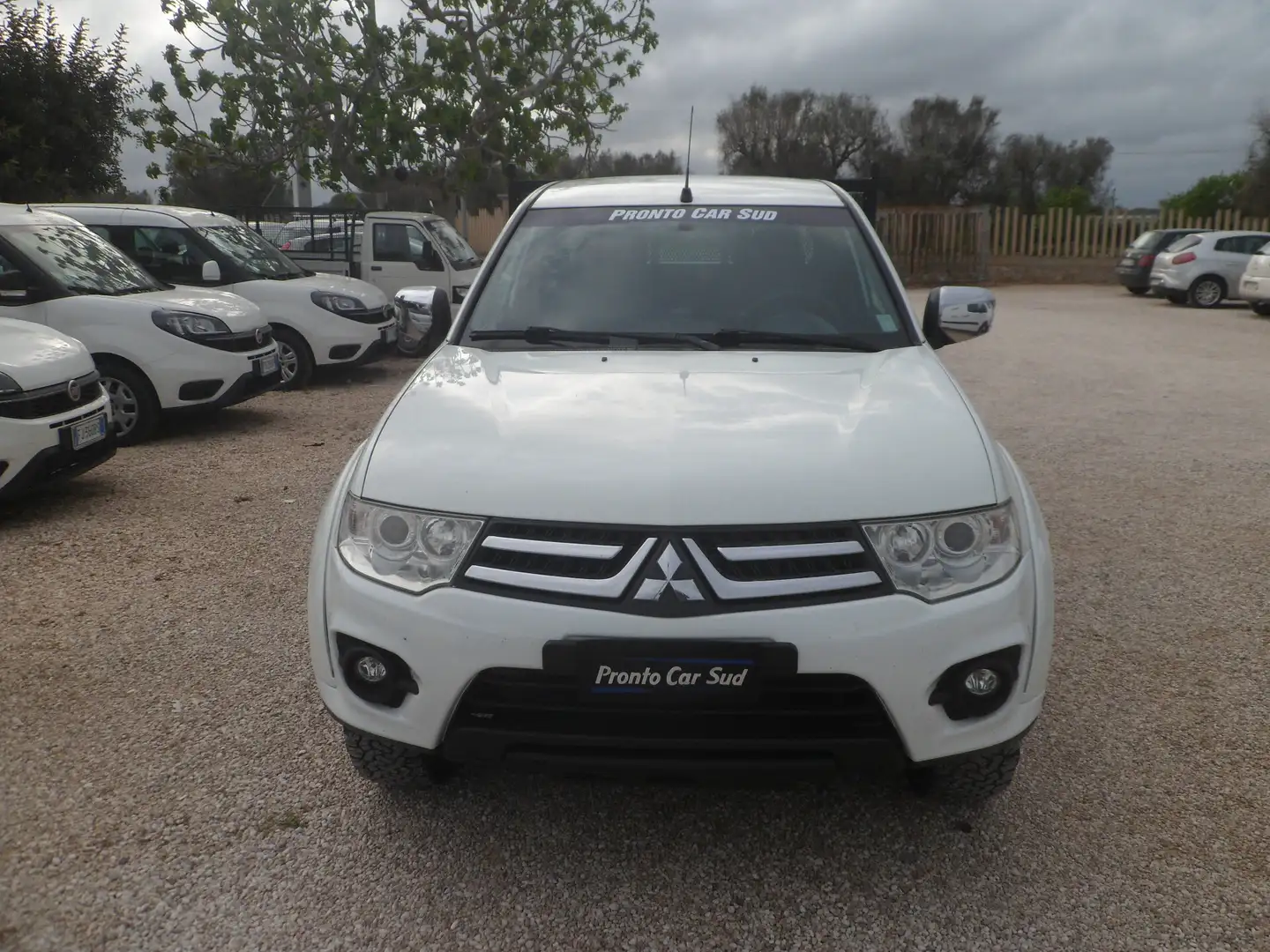 Mitsubishi L200 pick-up cassone Bianco - 2